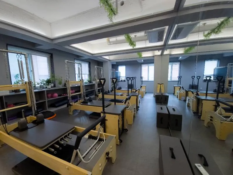 콤비리포머 그룹레슨실